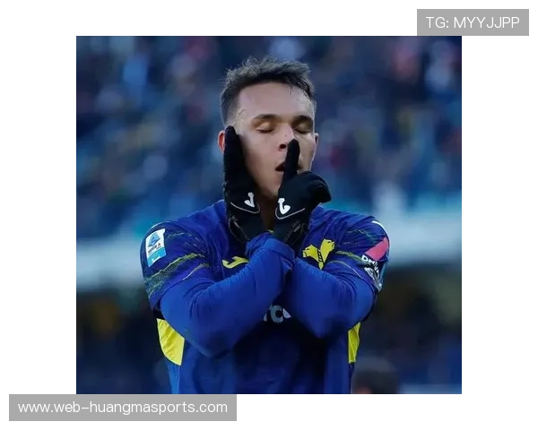 罗马3-1胜热那亚:弗格森传射建功,德罗西战术调整难挽败局 罗马3-1胜热那亚:弗格森传射建功,德罗西战术调整难挽败局